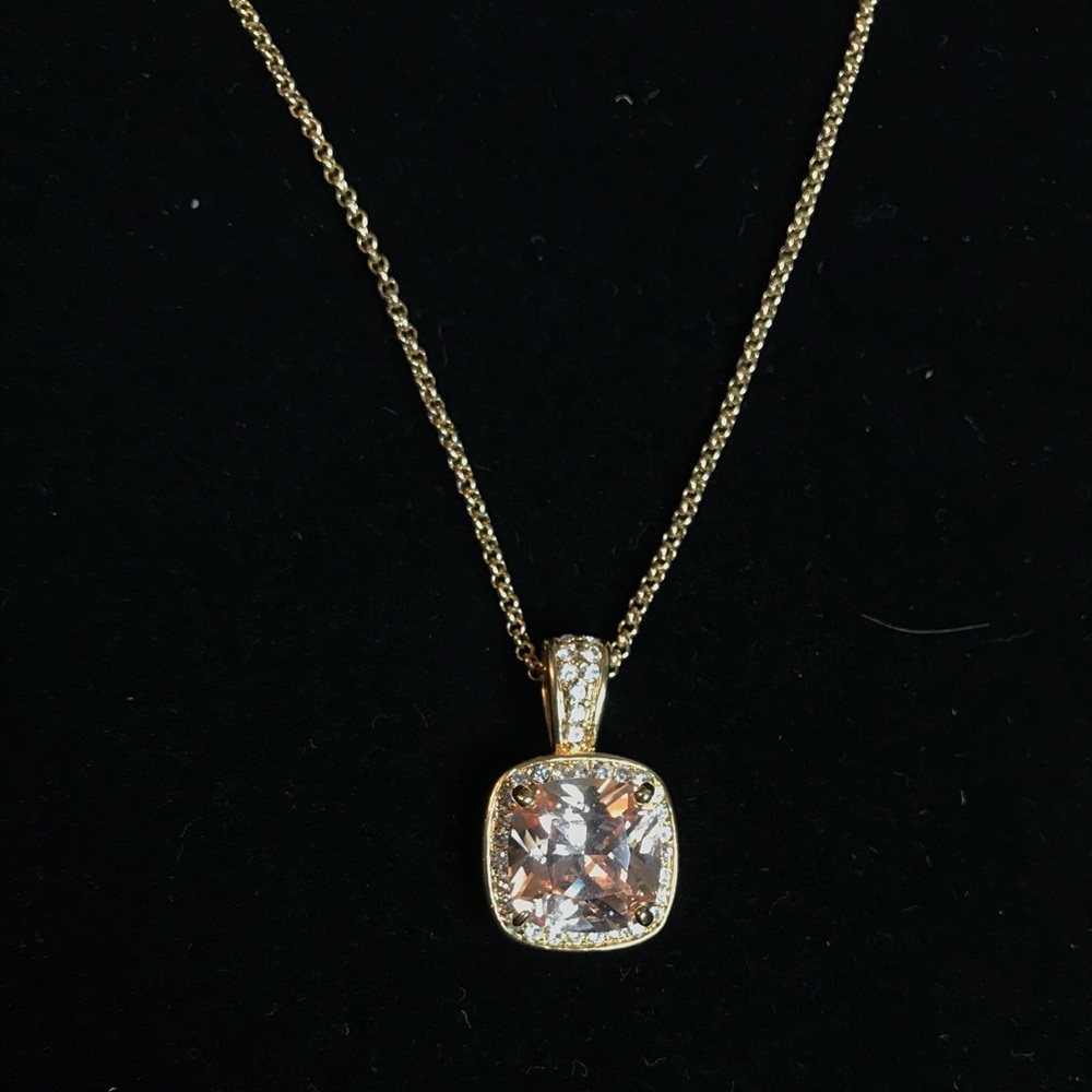 High fashion Jewelry necklace